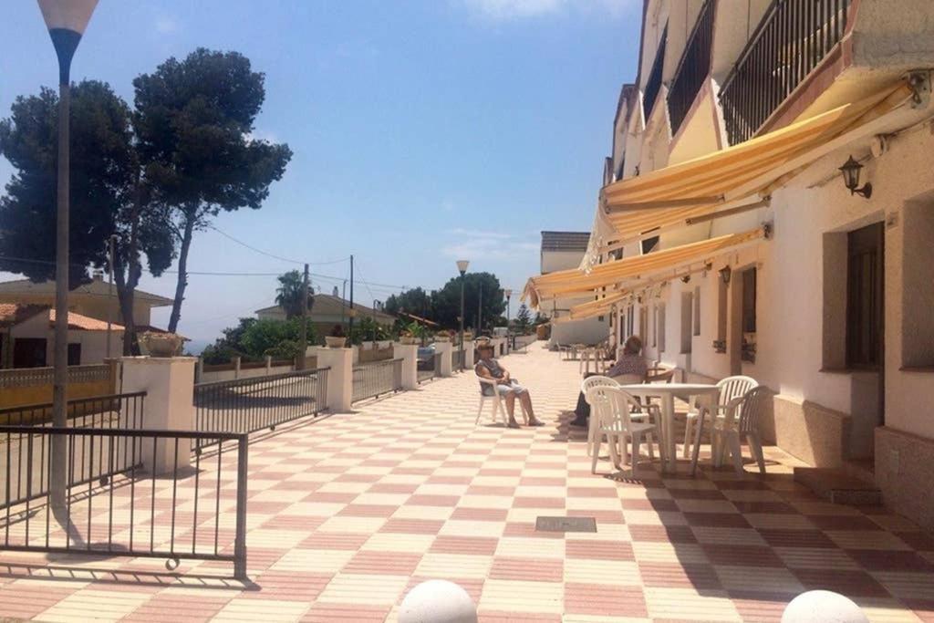 Apartamento Entre La Playa Y La Montana Calafell Exterior photo